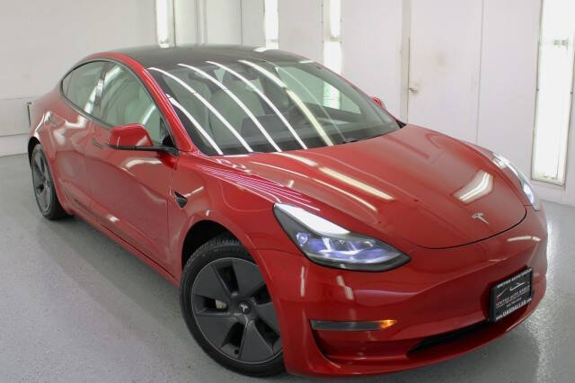 Red 2021 Tesla Model 3 Standard Range Plus Standard Range Plus 4dr Sedan 1