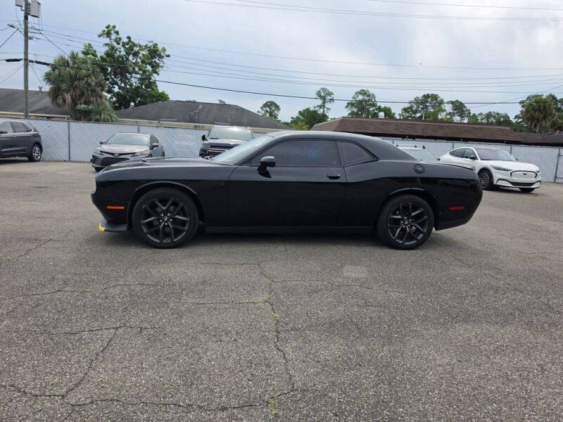 2022 Dodge Challenger SXT