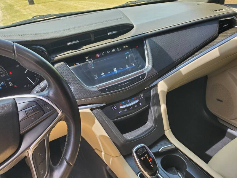 2019 Cadillac XT5