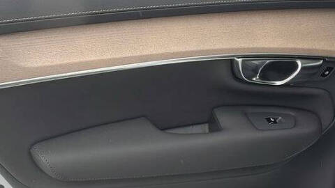 2026 Volvo XC90 B5 Plus 7P