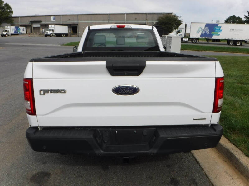 2015 Ford F-150 XL photo 11