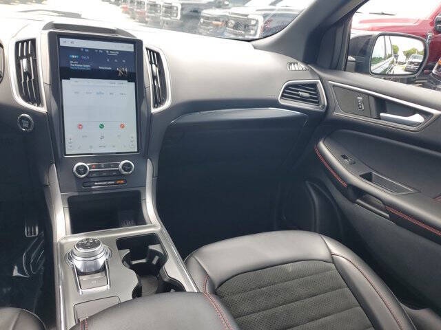 2022 Ford Edge ST-Line