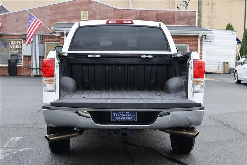 2011 Toyota Tundra Grade