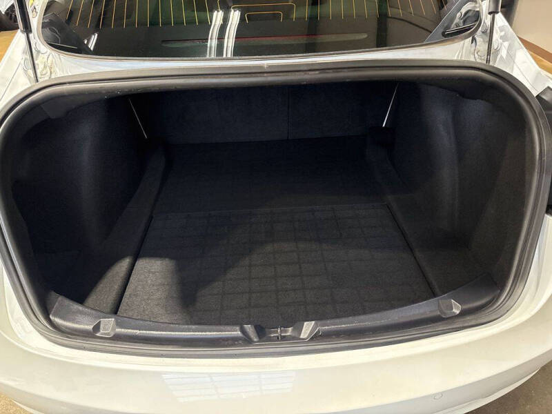 2020 Tesla Model 3 Performance