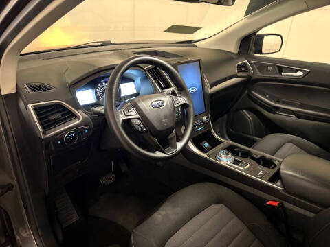 2023 Ford Edge SE