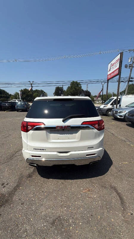 2019 GMC Acadia Denali