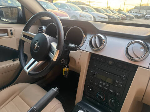 2007 Ford Mustang GT Deluxe