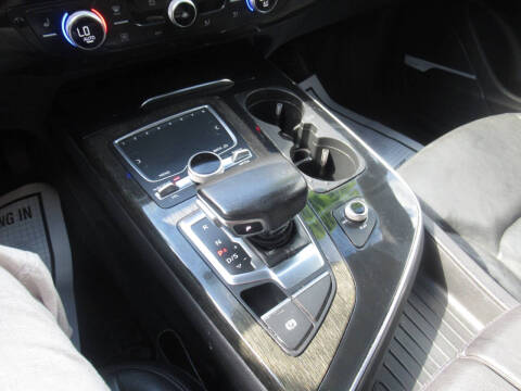 2017 Audi Q7 3.0T quattro Premium Plus