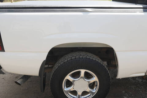 2005 GMC Sierra 1500 Denali