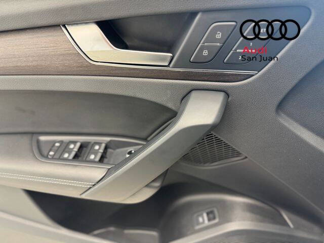 2022 Audi Q5 quattro Premium Plus 40 TFSI