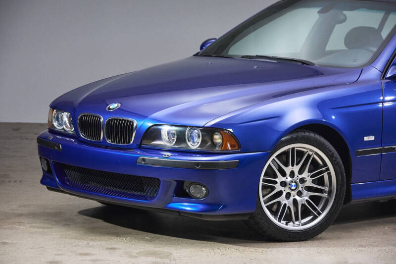 2002 BMW M5