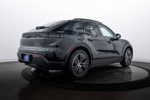 2025 Porsche Macan 4 Electric