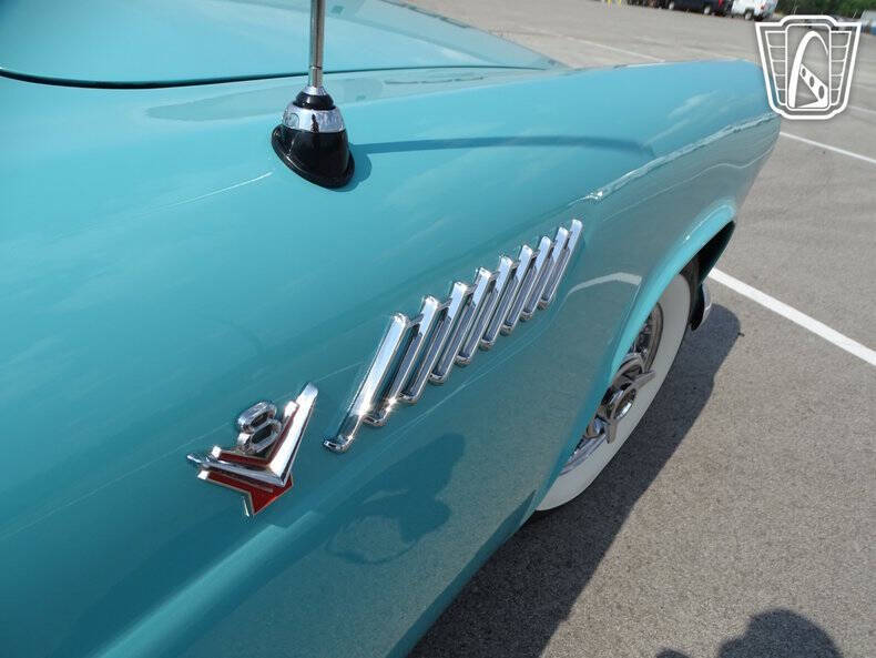 1955 Ford Thunderbird