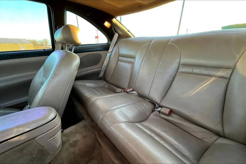 1993 Lincoln Mark VIII