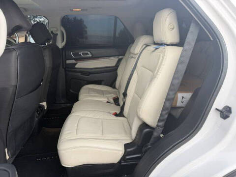 2016 Ford Explorer Platinum
