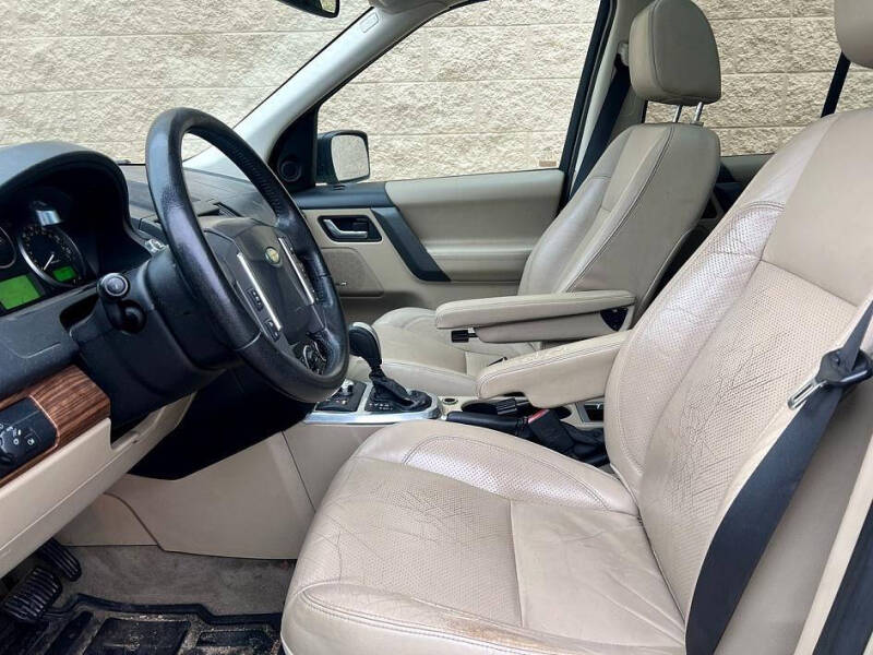 2009 Land Rover LR2 HSE