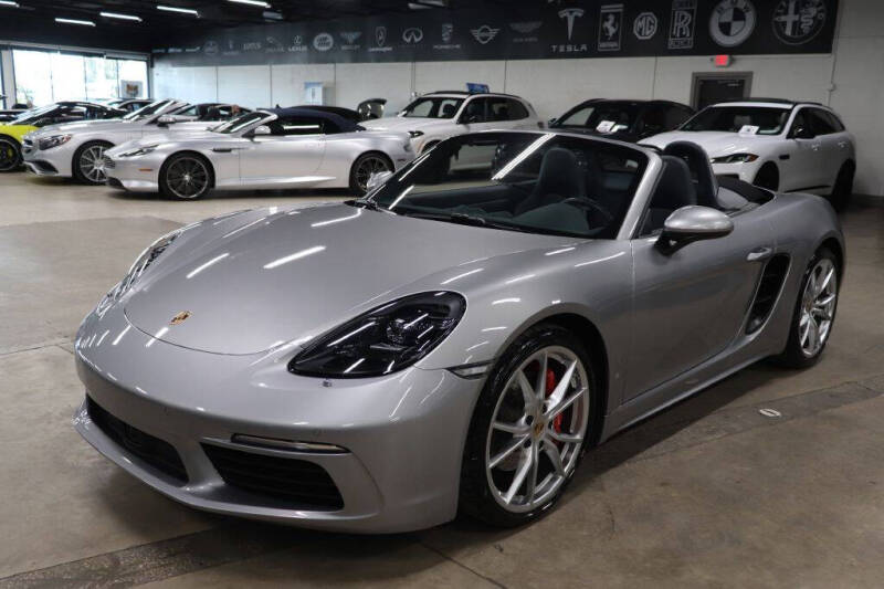 2024 Porsche 718 Boxster S