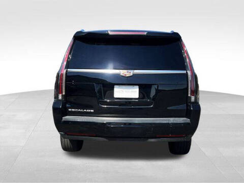 2019 Cadillac Escalade ESV Standard