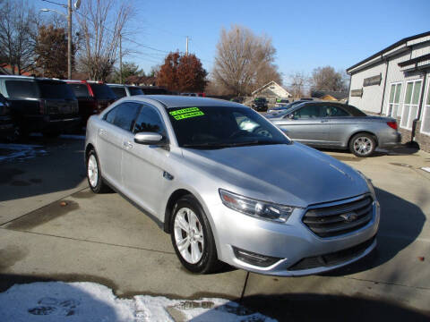 2014 Ford Taurus SEL