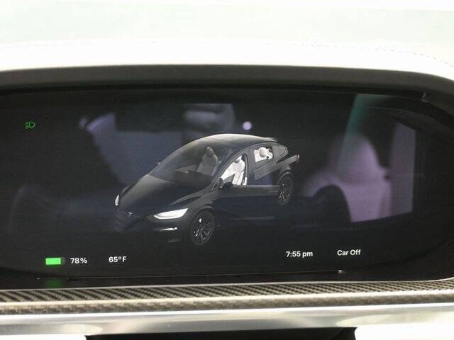 2022 Tesla Model X Plaid