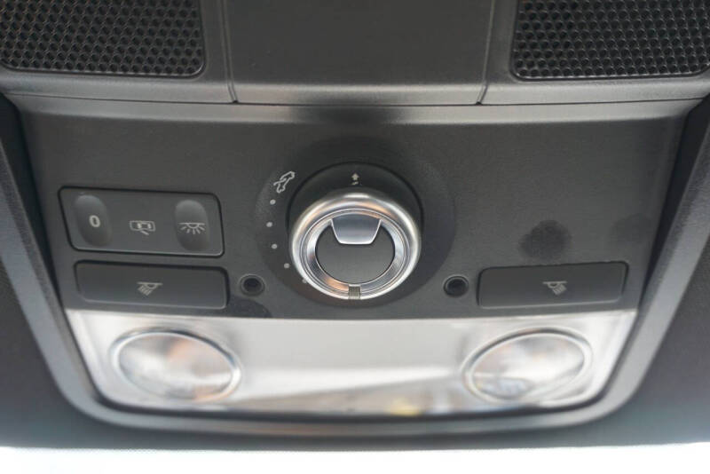 2013 Volkswagen Beetle Turbo PZEV Fender Edition