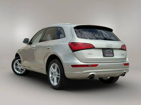 2017 Audi Q5 2.0T quattro Premium Plus