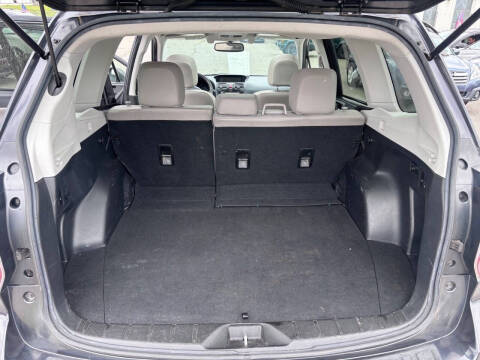 2014 Subaru Forester 2.5i Touring