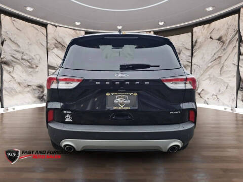 2022 Ford Escape SEL