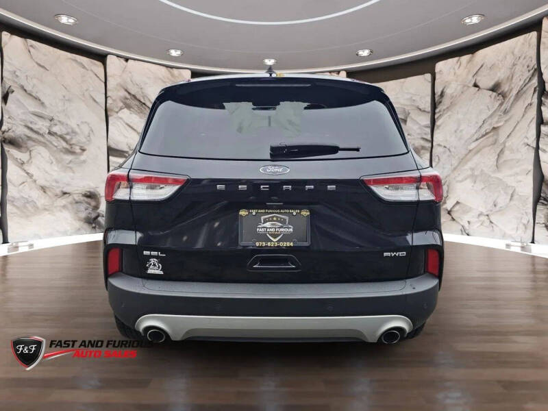 2022 Ford Escape SEL