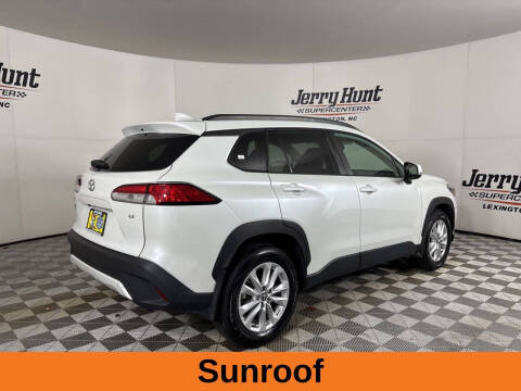 2024 Toyota Corolla Cross LE