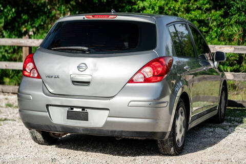 2012 Nissan Versa 1.8 S