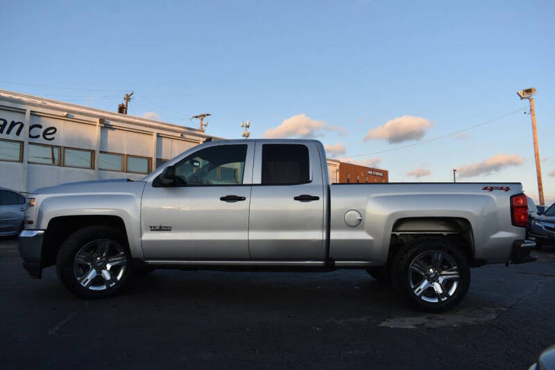 2019 Chevrolet Silverado 1500 LD Custom