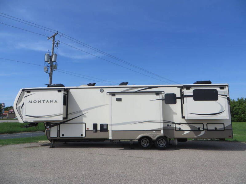 2019 MONTANA 3791RD