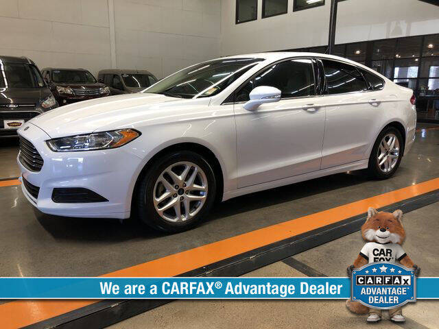 2015 Ford Fusion SE