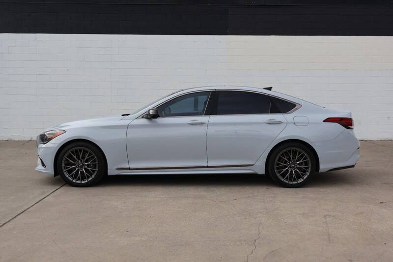 2018 Genesis G80