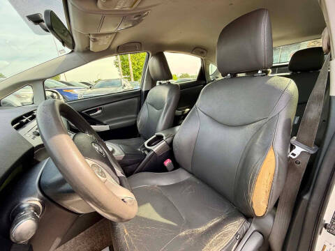 2012 Toyota Prius Two