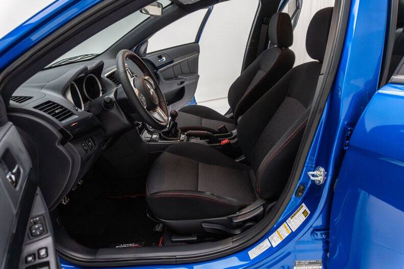 2015 Mitsubishi Lancer ES