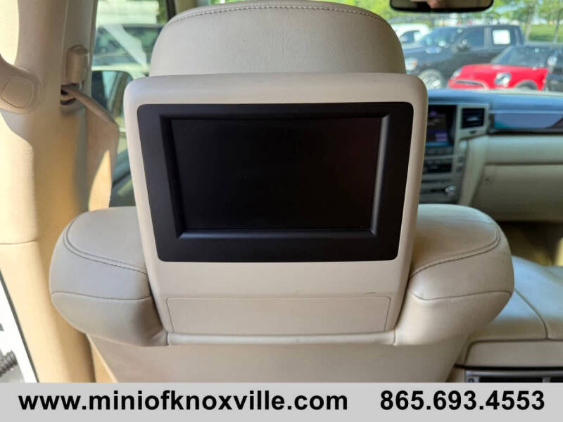 2014 Lexus LX 570
