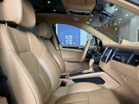 2016 Porsche Macan S