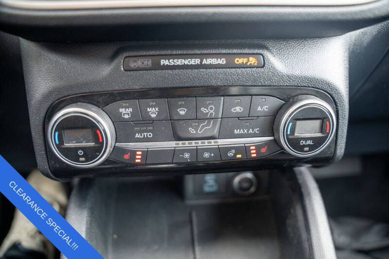 2021 Ford Escape SEL