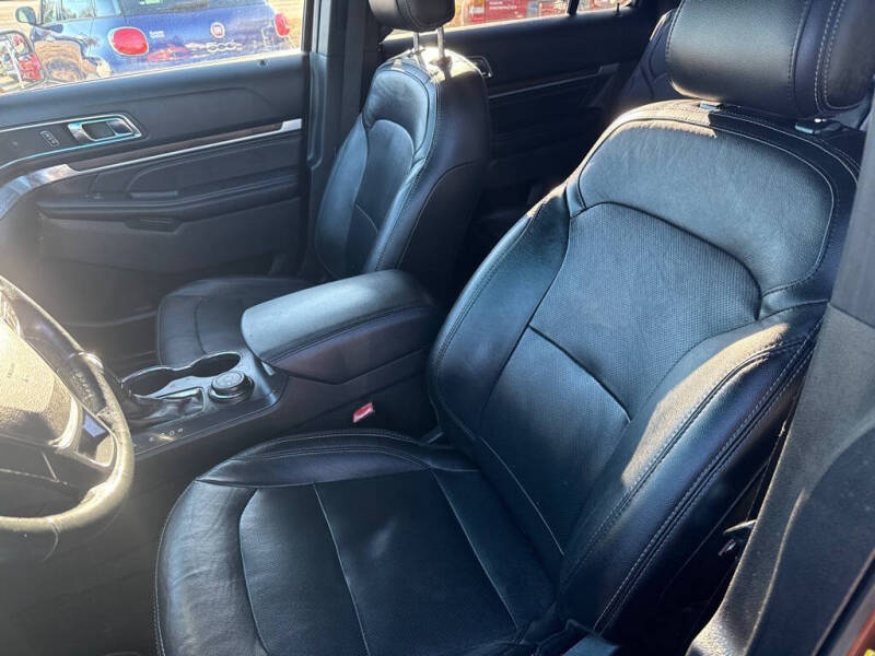 2017 Ford Explorer Limited