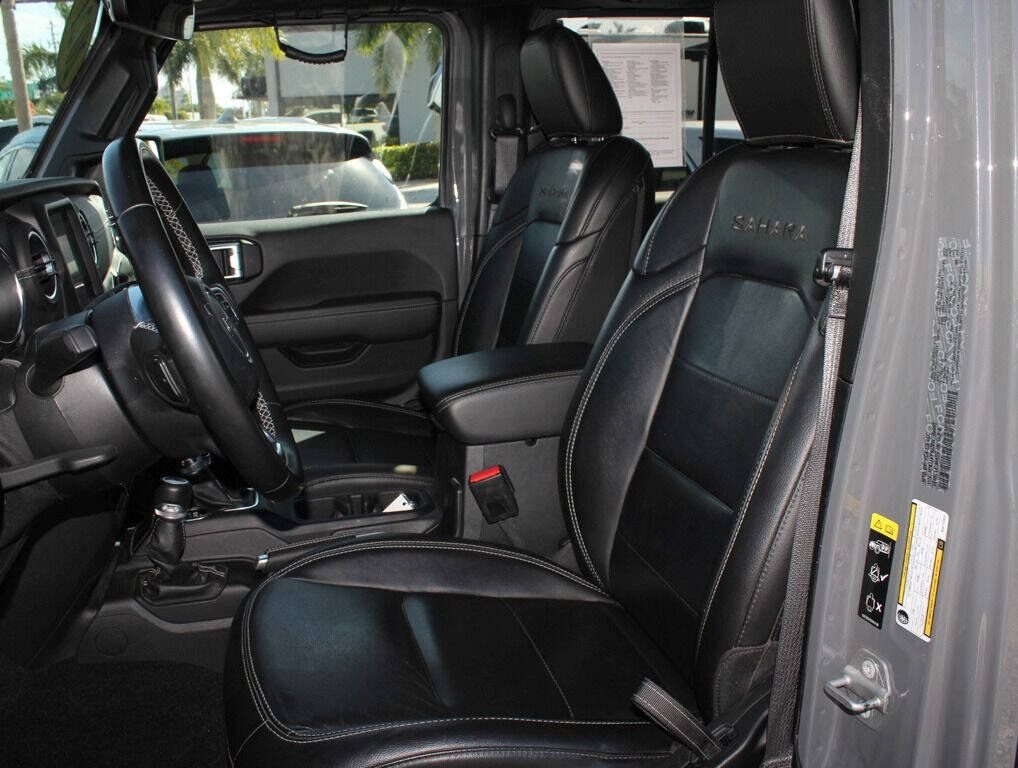 2021 JEEP Wrangler SUV / Crossover - $37,995