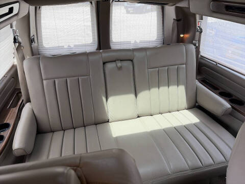 2014 GMC Savana