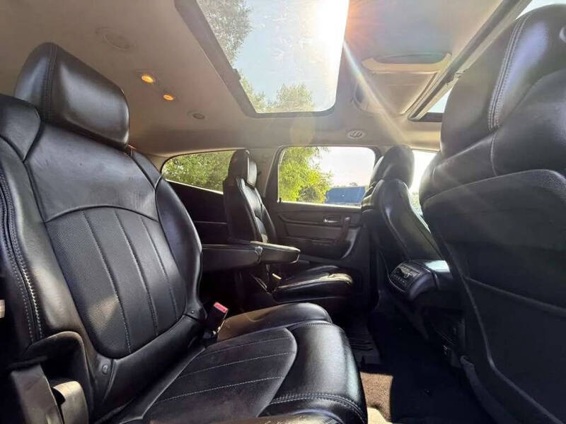 2014 Chevrolet Traverse LTZ