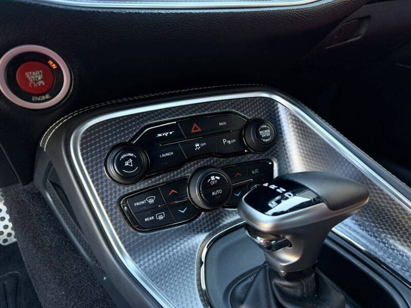 2016 Dodge Challenger SRT Hellcat