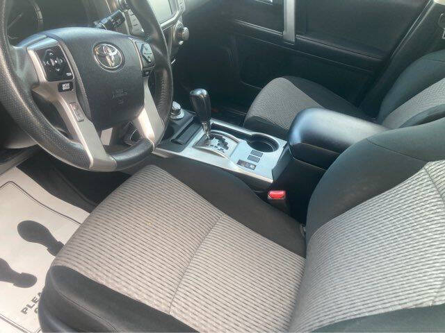 2019 Toyota 4Runner SR5