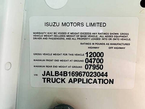 2006 Isuzu NPR