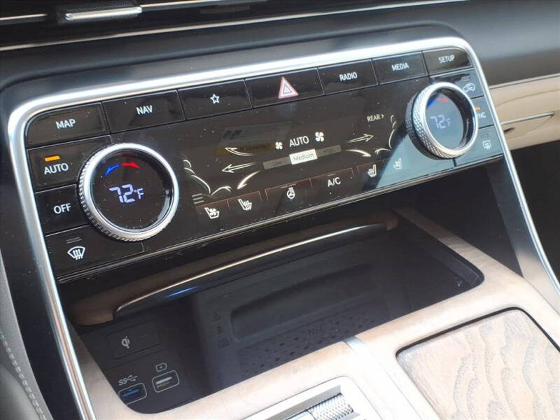 2023 Genesis GV80 2.5T