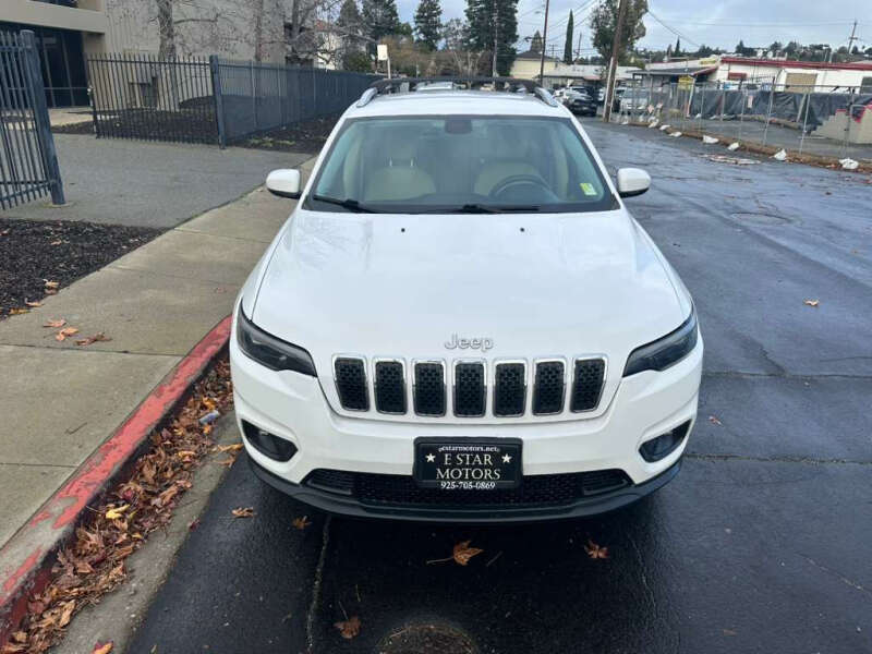 2019 Jeep Cherokee Latitude