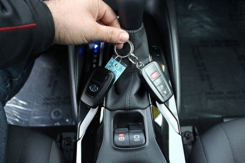 2020 Toyota Corolla Hybrid LE